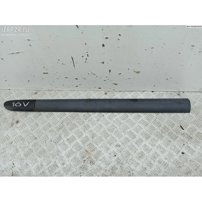 Renault Clio Ön Kapı Bandı Hatchback  Sol 1998-2008 (Oem No:  8200072230)