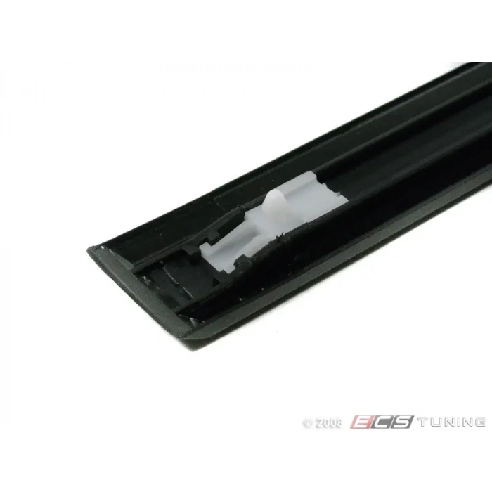 Bmw 5 Serisi Arka Kapı Bandı Astarlı Siyah Sol 1988-1995 (Oem No:  51131934181)