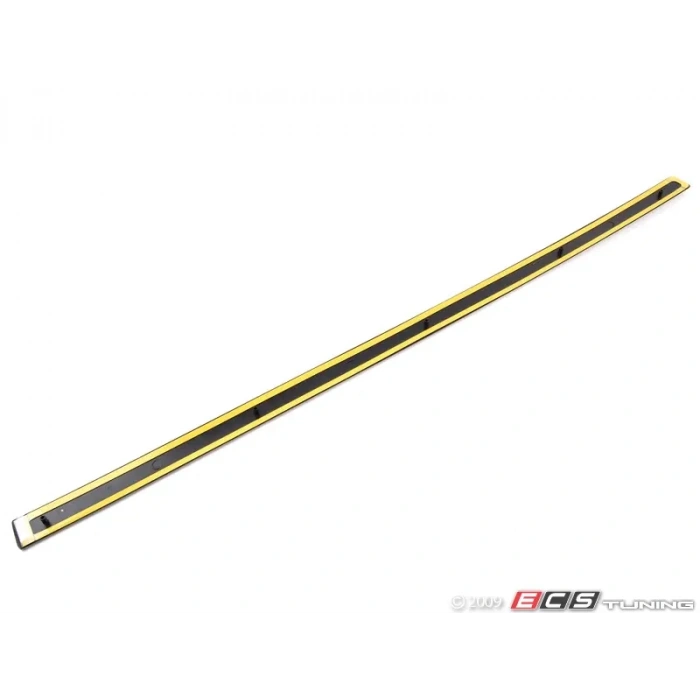 Volkswagen Passat Ön Kapı Bandı  Sağ 1997 (Oem No:  3B0853516B41)