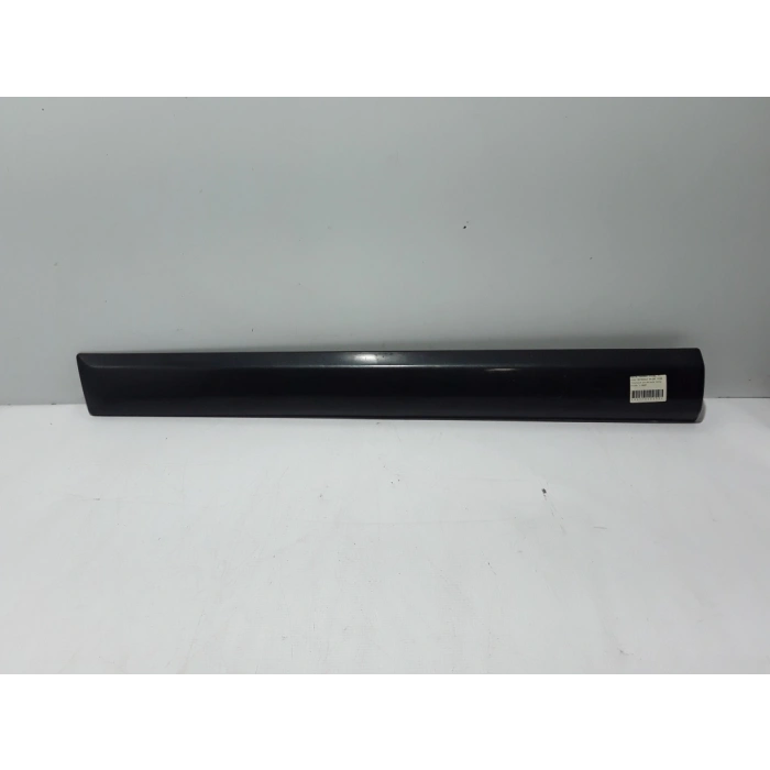 Dacia Sandero Arka Kapı Bandı Set 2008- (Oem No:  808770999R)