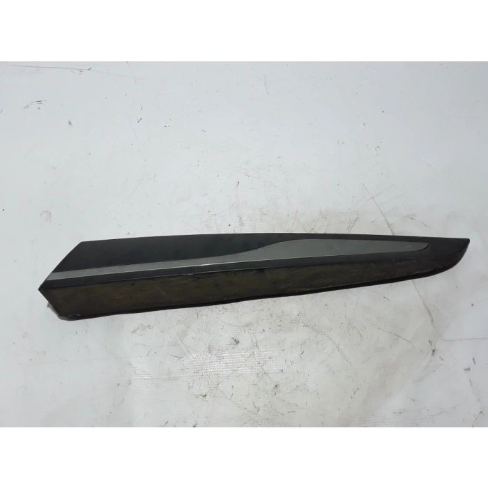 Renault Clio Arka Kapı Bandı Desenlı Hatchback Sol 2011- (Oem No:  828772096R)