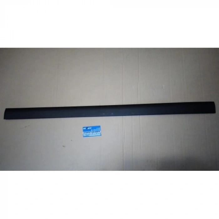 Audi A4 Ön Kapı Bandı Sol 1999-2001  (Oem No:  8D0853953Bgru)