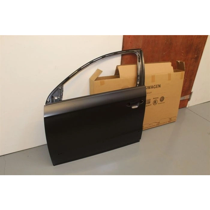 Volkswagen Passat Ön Kapı Sol 2005 2008- (Oem No:  3C4831055J)