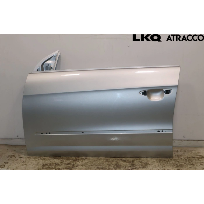 Volkswagen Passat Cc Ön Kapı Sol 2008-2018 (Oem No:  3C8831055H)