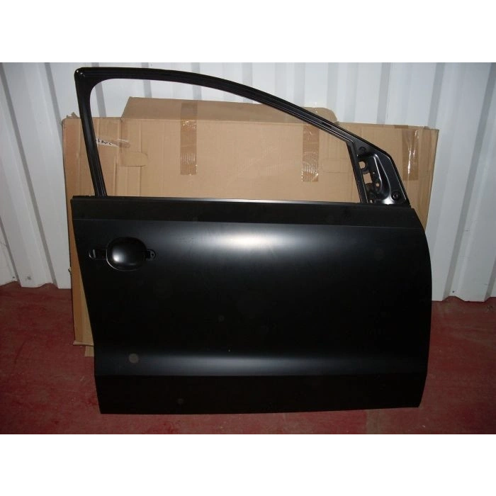 Volkswagen Polo Ön Kapı Sağ 2009-  (Oem No:  6R4831056J)