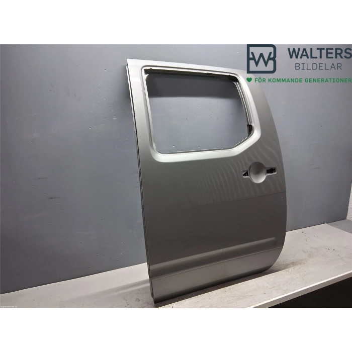 Nissan Navara Arka Kapı Sol 2007 2013- (Oem No:  82101Eb30J)