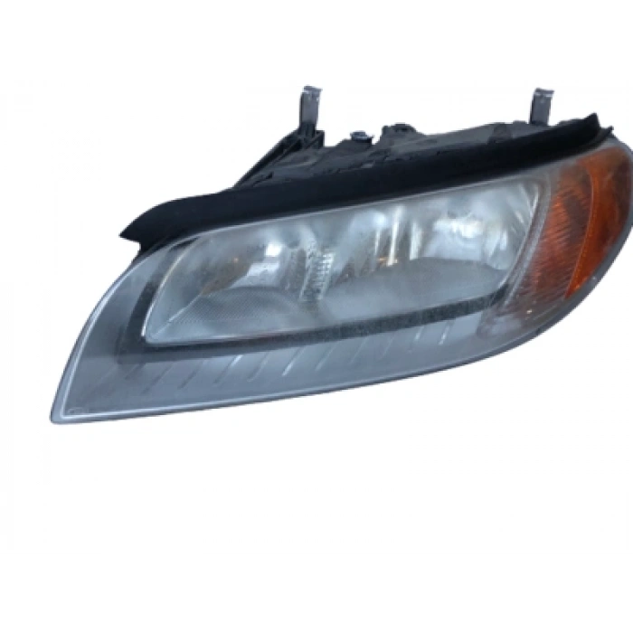 Volvo V70 Xc70 Ön Far Elektrikli Motorlu Siyah Sağ 2008- (Oem No:  31214355)
