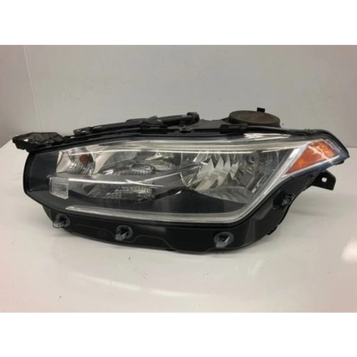 Volvo Xc90 Ön Far Elektrikli Motorlu Sol 2015- (Oem No:  31353141)