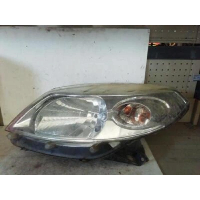 Dacia Sandero Ön Far Kablolu Nikelaj Sol 2008- (Oem No:  8200733878)