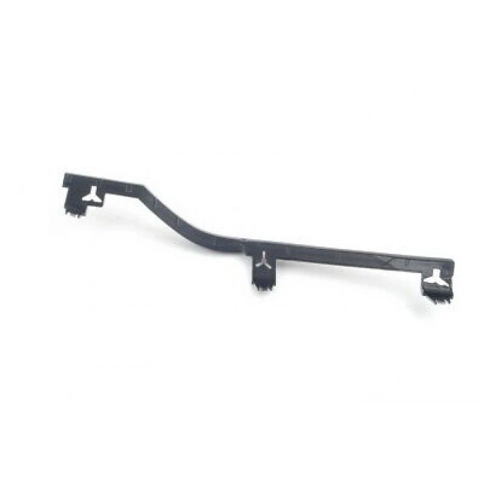 Bmw 3 Serisi Ön Far Braketi Sağ 2011- (Oem No:  63117400480)