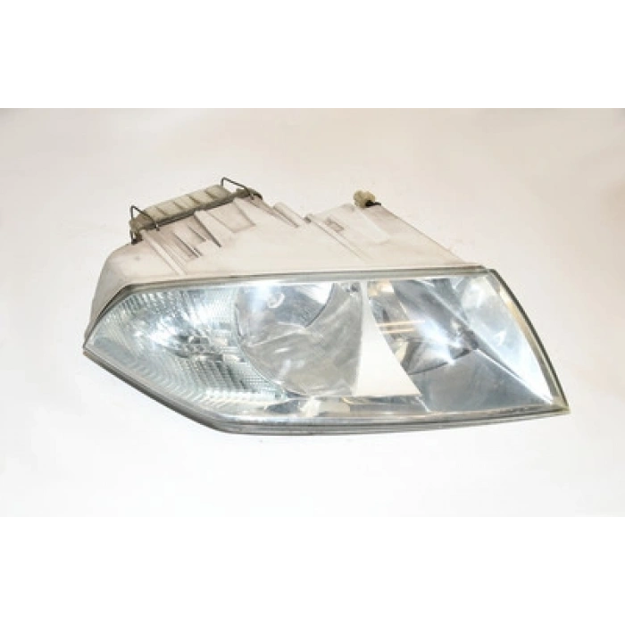 Skoda Octavia Ön Far Motorlu Elektrikli Sağ 2004-2008 (Oem No:  1Z1941018P)