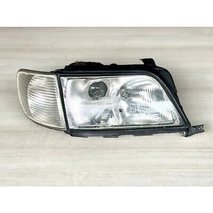 Audi A6 Ön Far Elman Sağ 1994-1997 (Oem No:  4A0941030L)