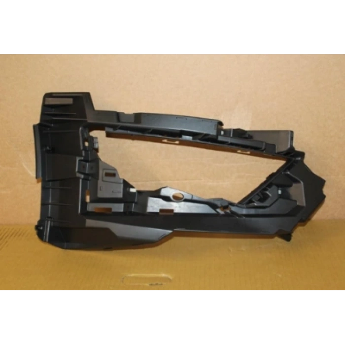 Seat Leon Far Braketi Sağ 2012- (Oem No:  5F0807350B)