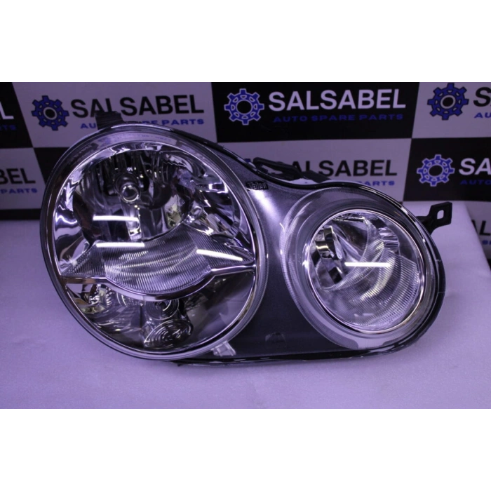 Volkswagen Polo Ön Far Elman Sağ 2002-2005 (Oem No:  6Q1941008Af)