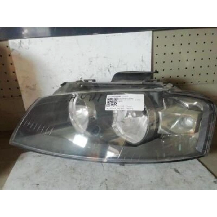 Audi A3 Ön Far Elektrikli Motorlu Sol 2009-  (Oem No:  8P0941003Bp)
