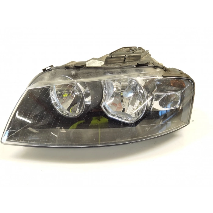 Audi A3 Ön Far Elektrikli Motorlu Sol 2003- 2009 (Oem No:  8P0941003K)