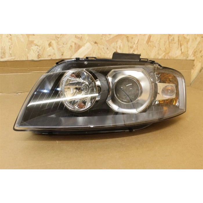 Audi A3 Ön Far Elektrikli Motorlu Merceklı Sol 2003-2008 (Oem No:  8P0941029M)