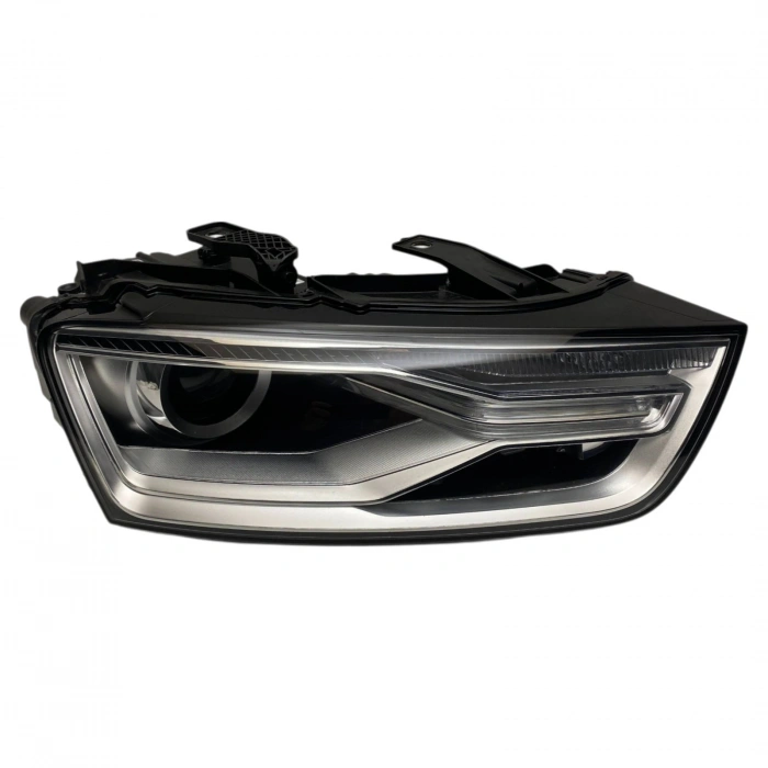 Audi Q3 Ön Far Elektrikli Motorlu Gündüz Ledli Xen.Tip Sağ 2015-2017 (Oem No:  8U0941044C)