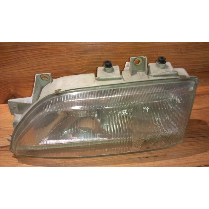Ford Escort Ön Far Sol 1990-1995 (Oem No:  91Ag13006Sla)