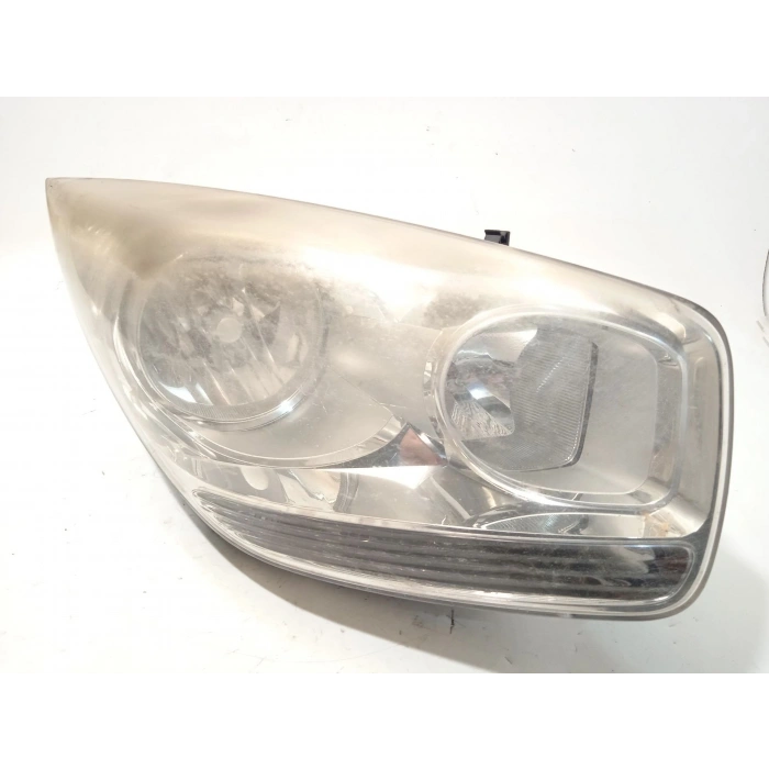 Kia Venga Ön Far Elektrikli Motorlu Sağ 2010- (Oem No:  921021P000)