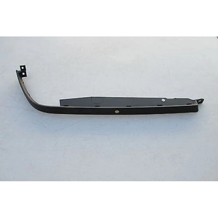 Mercedes C Class Ön Far Kaşı Sağ 1993--1996 (Oem No:  A2028260477)