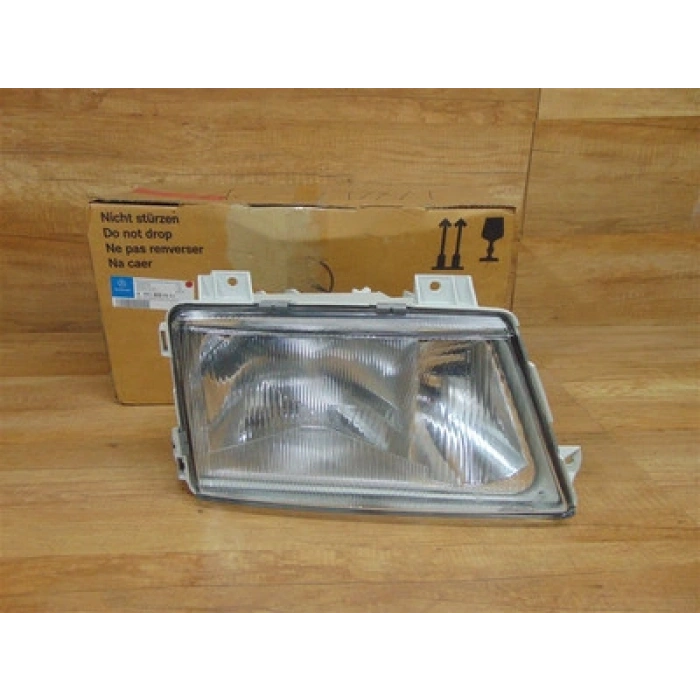 Mercedes Sprinter Ön Far Sağ 1995-2000 (Oem No:  A9018200261)