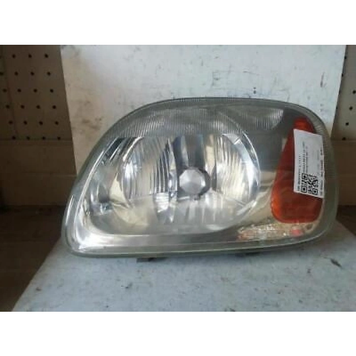 Nissan Micra Ön Far Sol 2000-2002 (Oem No:  B60601F511)