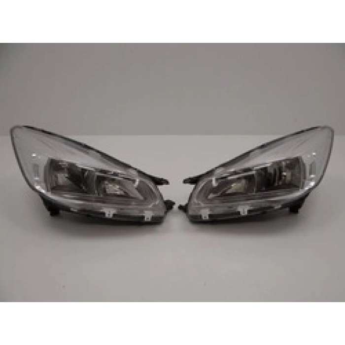 Ford Kuga Ön Far Elektrikli Motorlu Soketlı Sol 2012-  (Oem No:  Cv4413W030Ae)