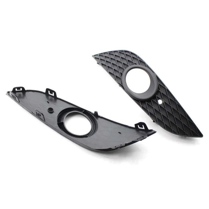 Opel Astra Ön Sis Lamba Kapağı Delikli  Sağ 2007  (Oem No:  1400409)