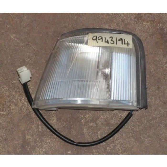 Fiat Uno Ön Sinyal Beyaz Sol 1989-1995(Neolıte) (Oem No:  9943194)