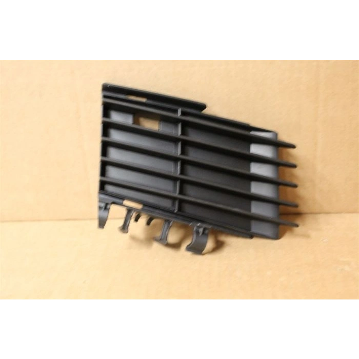 Opel Vectra Ön Sis Lamba Kapağı Delikli Sağ 2002- (Oem No:  24450235)