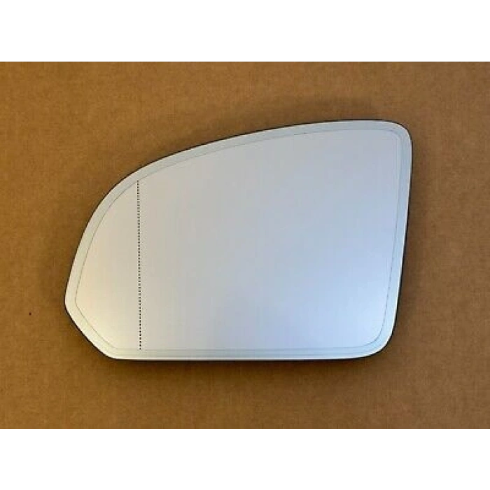 Volvo Xc40 Dış Ayna Camı Isıtmalı Ec. Soketli Düz Sol 2018 (Oem No:  31477514)