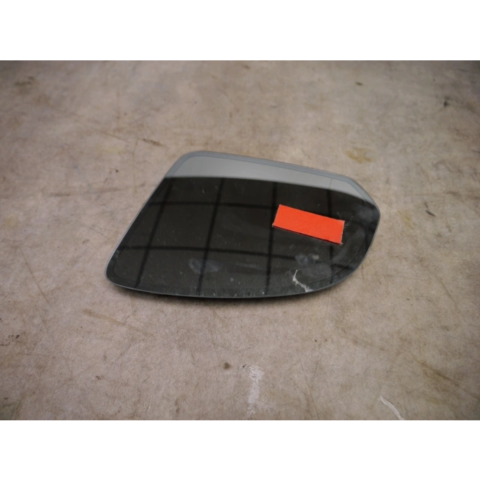 Volvo Xc40 Dış Ayna Camı Isıtmalı Ec. Soketli Kör Nok.Sistem Düz Sol 2018 (Oem No:  31477517)