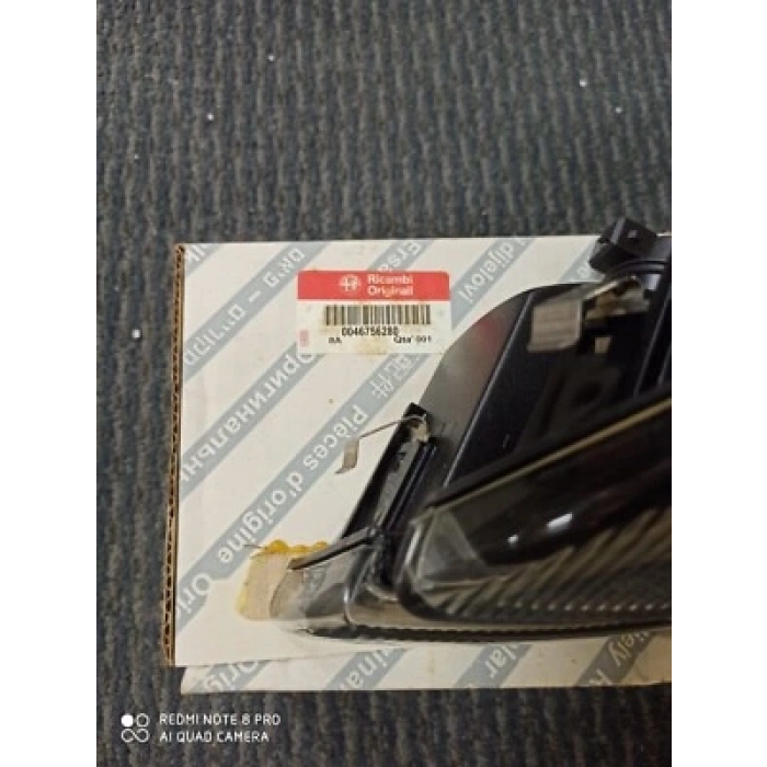 Alfa Romeo 2014-7 Ön Sinyal Sağ 2001-2005 (Oem No:  46756280)