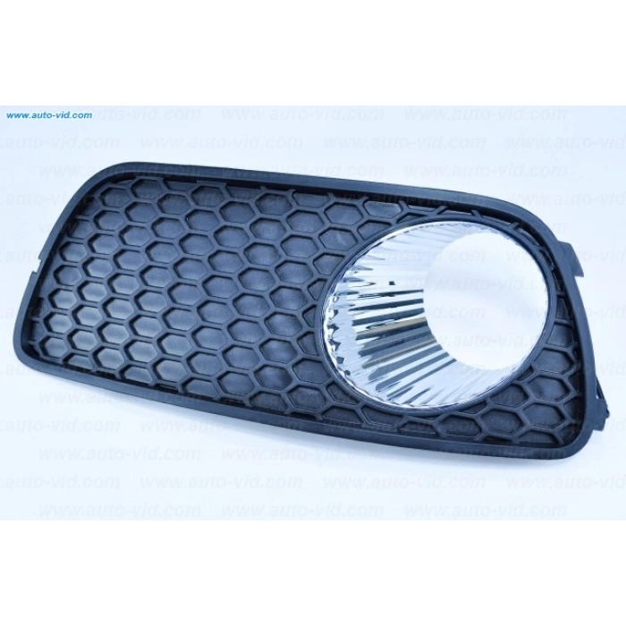 Fiat Albea Ön Sis Lamba Kapağı Delikli  Sağ 2005-- (Oem No:  51703146)