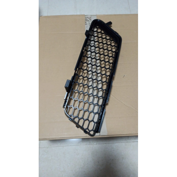 Alfa Romeo 2015-9 Ön Sis Lamba Kapağı Sol 2005  (Oem No:  156089639)