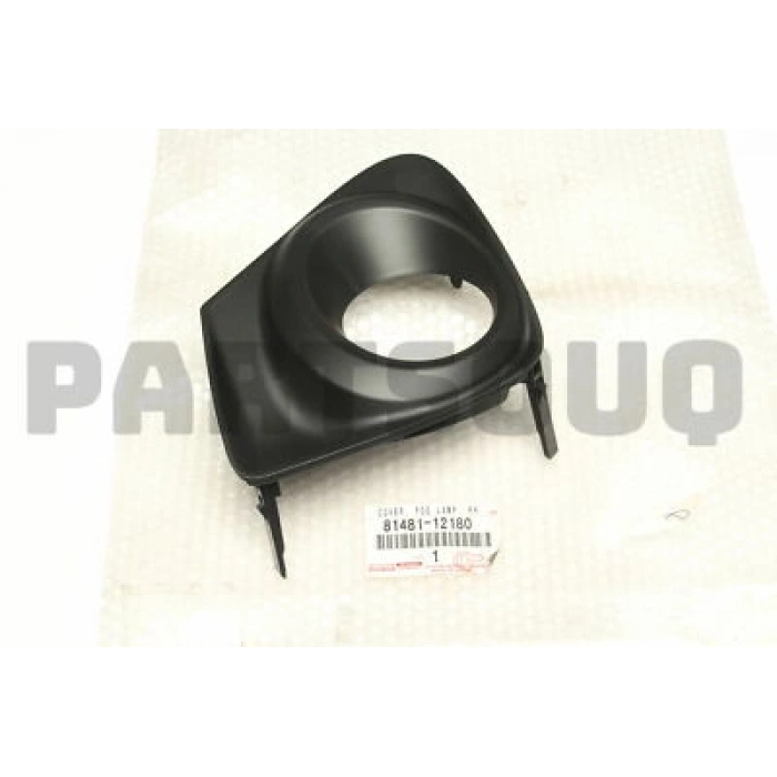 Toyota Corolla Ön Sis Lamba Kapağı Delikli Astarlı Sağ 2010- (Oem No:  8148112180)