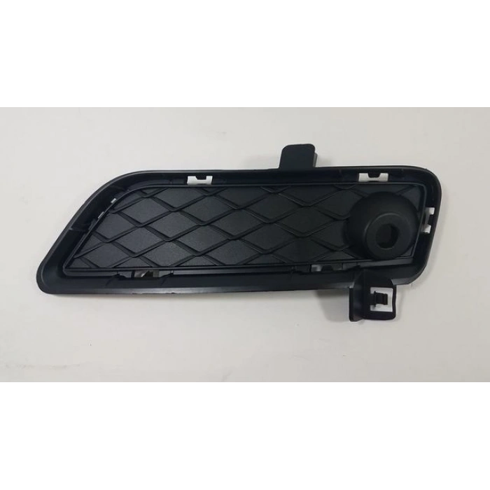 Bmw X3 X3 Ön Sis Lamba Kapağı Açık Sağ 2013- (Oem No:  51117249596)