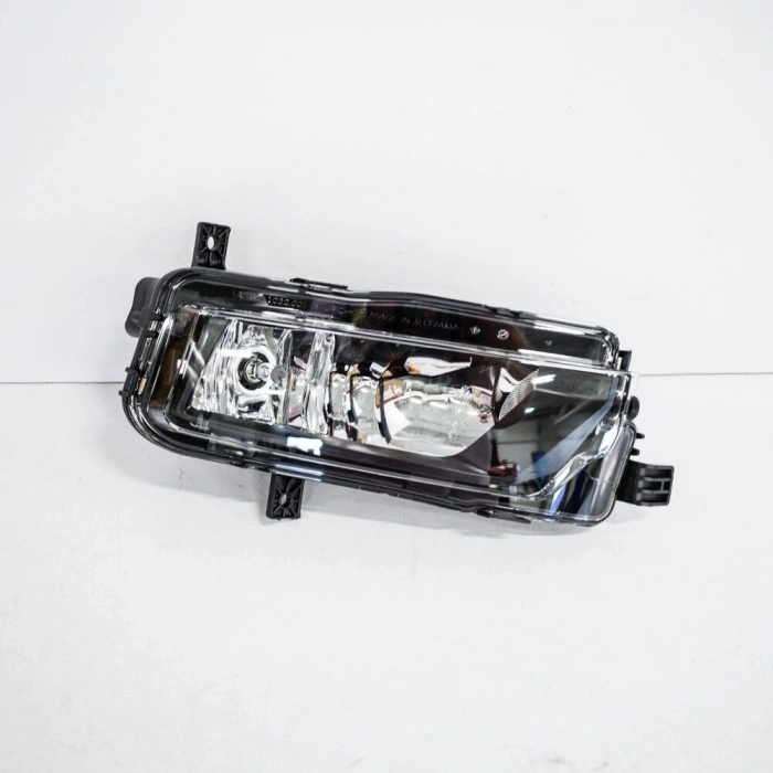 Volkswagen Caddy Ön Sis Lambası Sağ 2015- (Oem No:  2K5941662B)