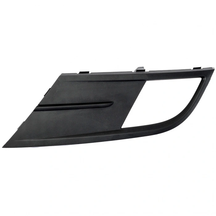 Volkswagen Jetta Ön Sis Lamba Kapağı Delikli Sağ 2014- (Oem No:  5C6853666E9B9)