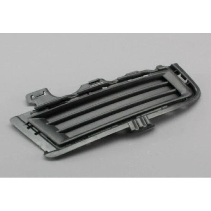 Volkswagen Golf Vıı Ön Sis Lamba Kapağı Sağ 2012-  (Oem No:  5G0853212D9B9)