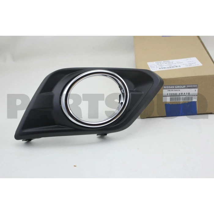 Nissan Xtrail Ön Sis Lamba Kapağı Sağ 2013-2016  (Oem No:  62256-4Ba0B)
