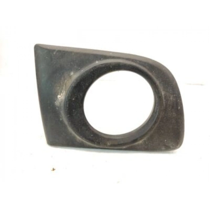 Nissan Micra Ön Sis Lamba Kapağı Delikli Sağ 2003-2005 (Oem No:  62256Ax600)