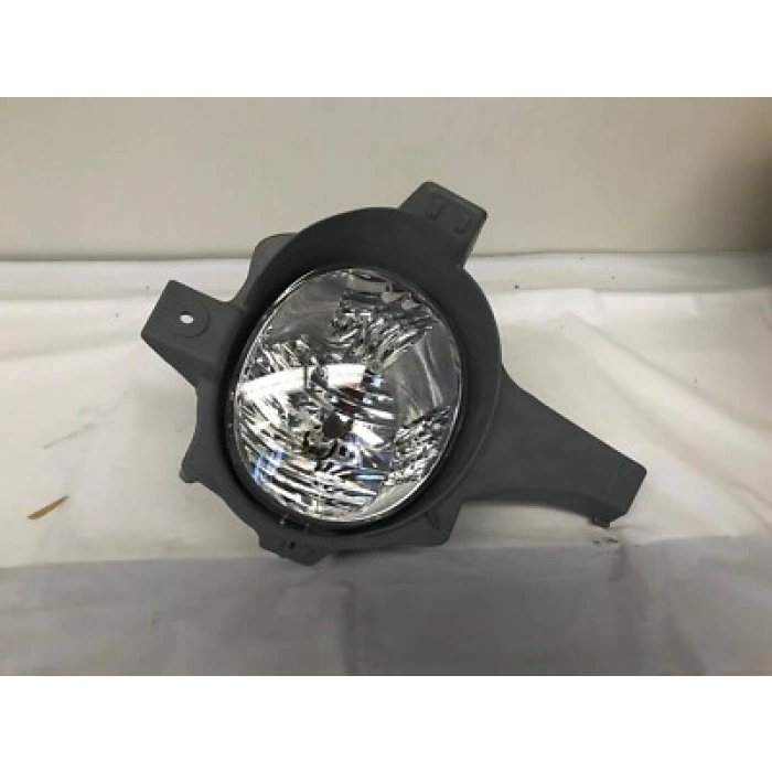 Toyota Hilux Ön Sis Lambası Sağ 2004- (Oem No:  812100K021)