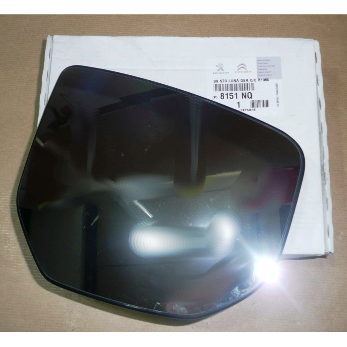 Peugeot Partner/Berlingo Ayna Camı Isıtmalı  Sağ 2008- (Oem No:  8151Nq)