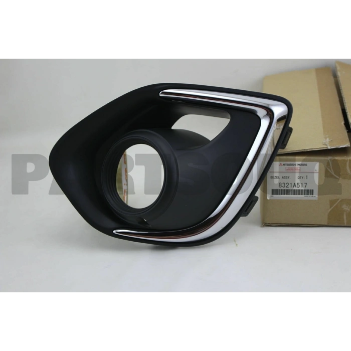 Mitsubishi Asx Ön Sis Lamba Kapağı Delikli Nikelaj Çt Sol 2013-2016  (Oem No:  8321A517)