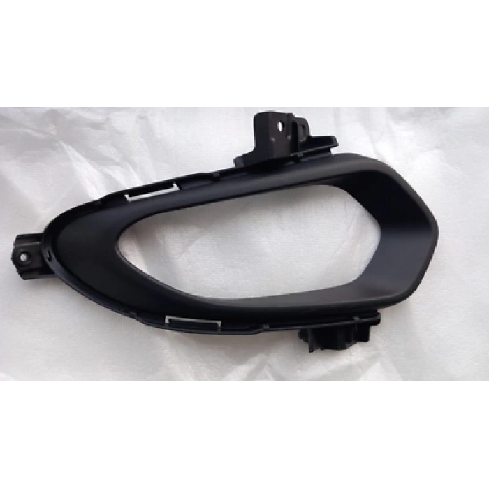 Kia Ceed Ön Sis Lamba Kapağı Delikli Sol 2012-2014 (Oem No:  86563A2020)