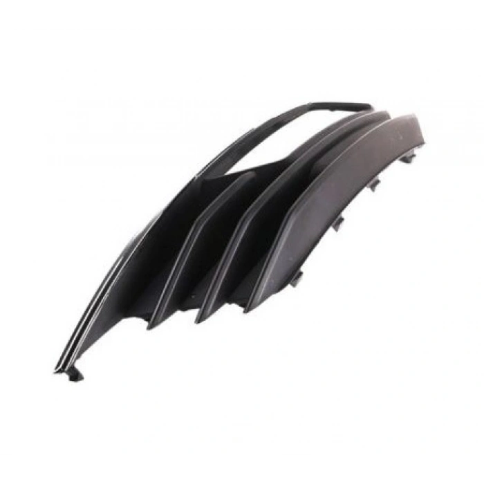 Audi A3 Ön Sis Lamba Kapağı Nikelaj Çıtalı Sedan Sağ 2017- (Oem No:  8V5807682A9B9)