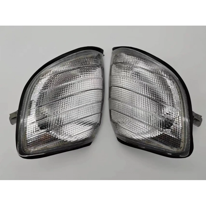 Mercedes W140 Ön Sinyal Beyaz Sol 1992-1994 (Oem No:  A1408260543)