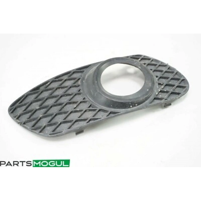 Mercedes Ml Class Ön Sis Lamba Kapağı Delikli Sağ 2006- (Oem No:  A1648851023)